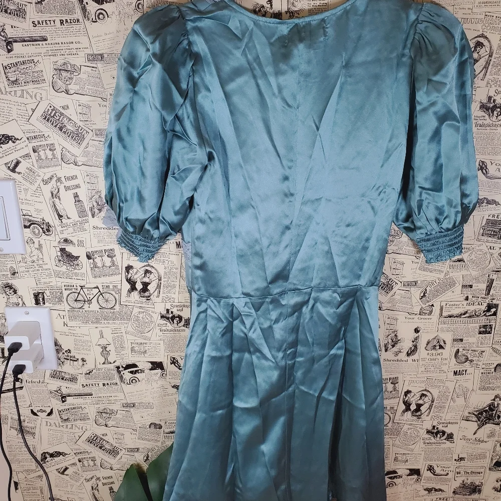 NWT Reformation mini button silk brigitta dress v neck line in verdigris 0 - Picture 7 of 7